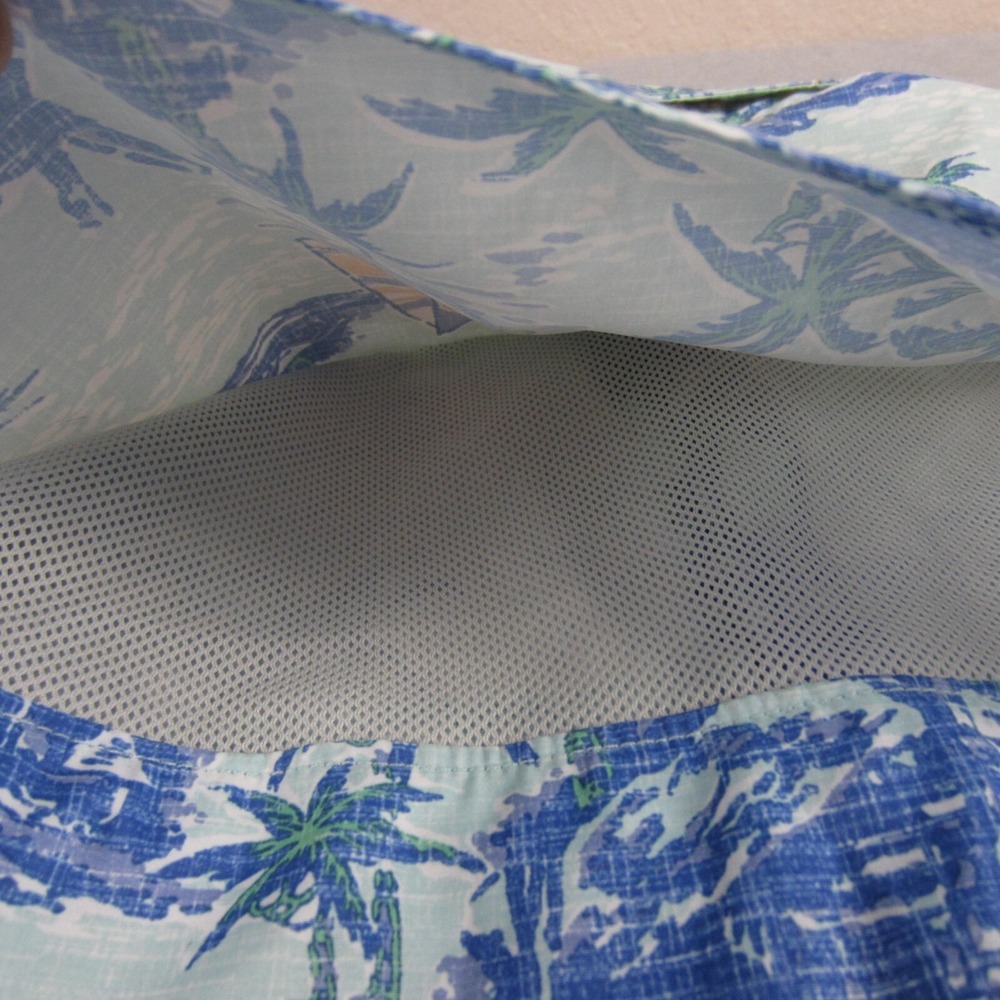 Izod Saltwater Performance Shirt XXL Blue Hawaiian Stretch Button Up Tropical - Picture 7 of 11